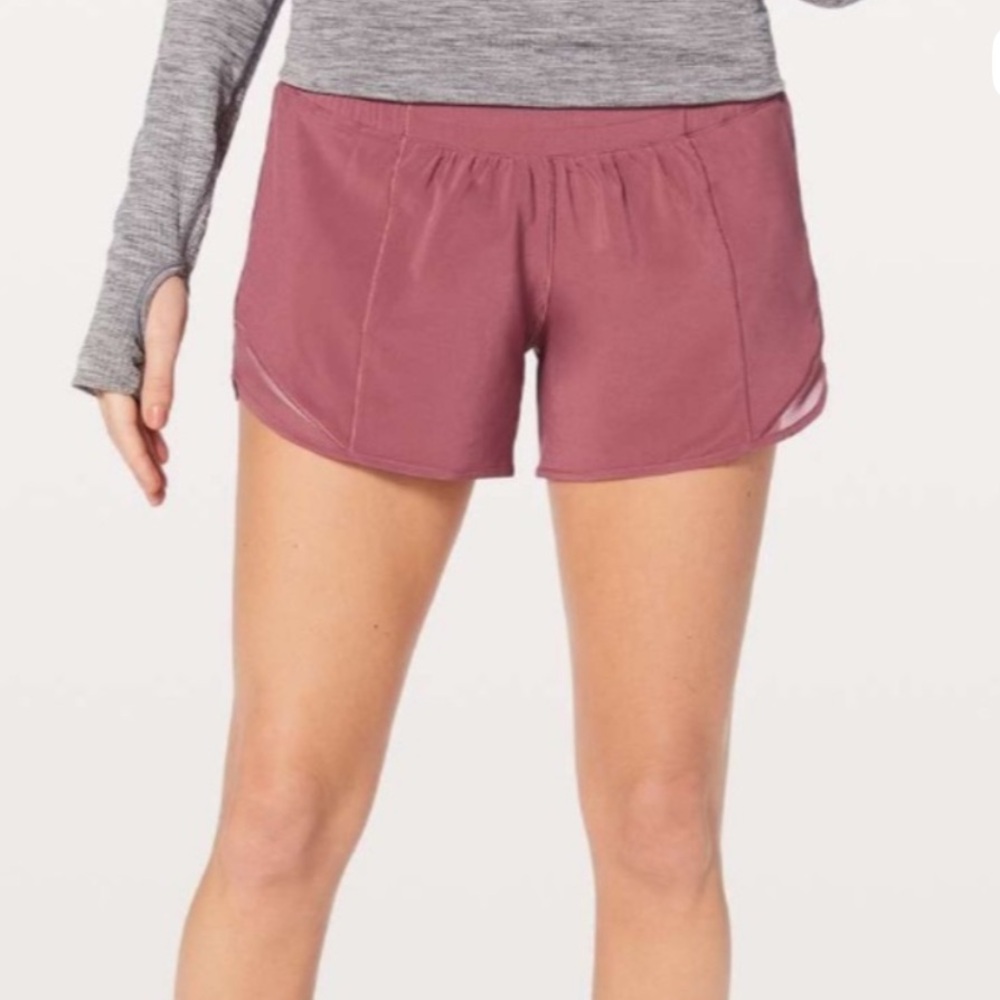 Lululemon Hotty Hot Shorts 2.5” Plumful